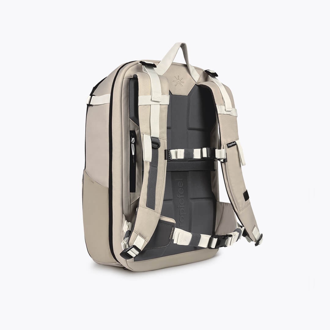 Hive Backpack Walnut Sand + 3 Accessories